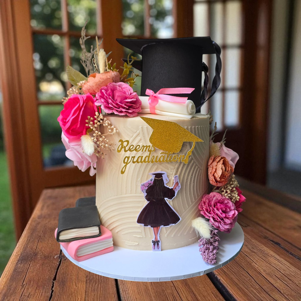 Floral Graduation Cake - Image 2